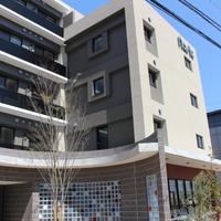 学生情報センター、学生マンション完成