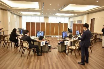 接客コンテストの予選の写真