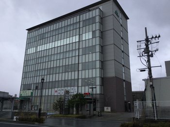 山形農業協同組合の本社外観写真