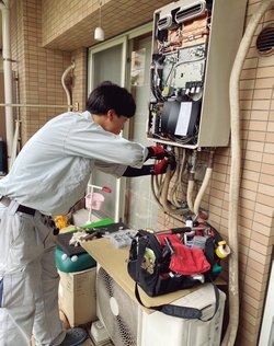 給湯器の交換工事