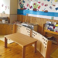 フラット・エージェンシー、保育園を運営し満員で稼働