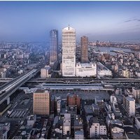 大阪ベイタワー、再生の10年