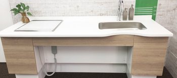 電動昇降キッチン