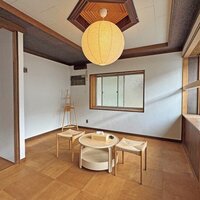 巻組、空き家をゲストハウスへ