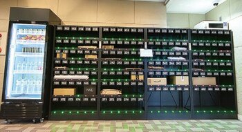 サイズの柔軟性があるAIラック