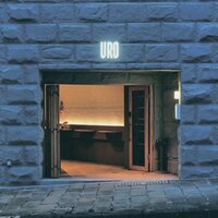 中村塗装、カラオケ店をホテルに再生