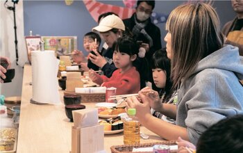 子ども食堂のオープンイベント