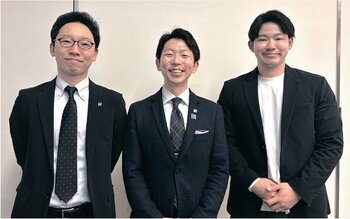 登壇したタフトの佐藤課長、酒井社長、三浦氏