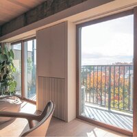 TOOLBOX、建築家と開発した木製二重窓