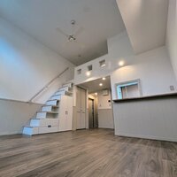 GIFT、築古物件建て替え  賃料2倍に