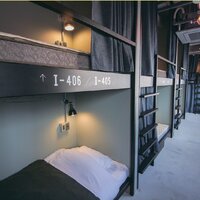 赤ビル/赤ビル3C&Spa　築古ビルを「泊まれる潜水艦」へ