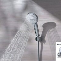 LIXIL、5つの吐水モード搭載シャワー