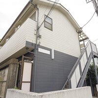 クロスハウス、築古物件  家具・家電付きに潜在ニーズ