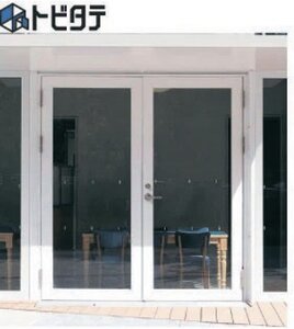 文化シヤッター、透明な耐熱強化ガラスを採用
