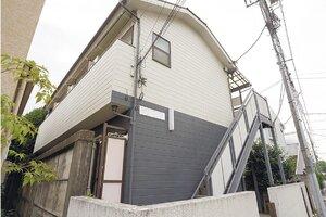 クロスハウス、築古物件  家具・家電付きに潜在ニーズ