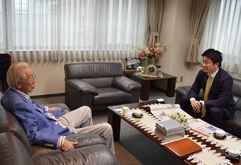 対談.jpg