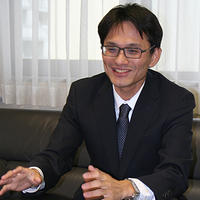 岡野雄志代表
