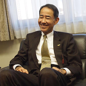 石塚隆正社長