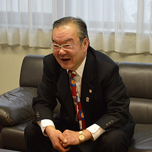 星野直社長