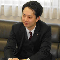 福島卓 社長