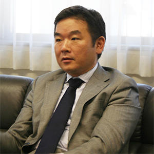 江田幹 社長