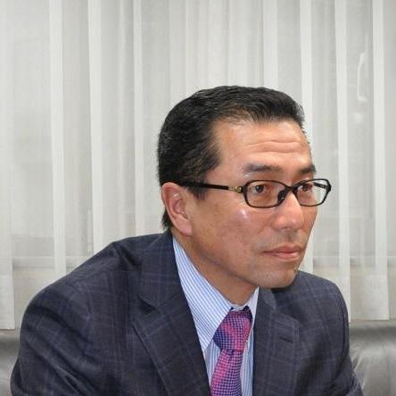 富田 一成 社長
